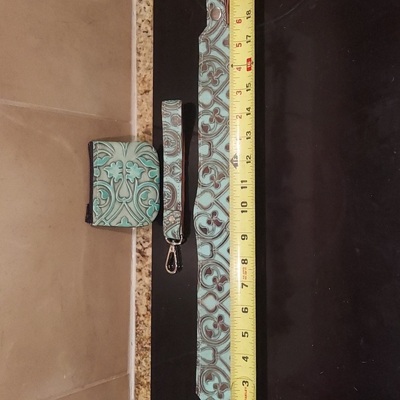 Holy Cow Couture Purse Strap, Coin Purse and Wristlet Keychain - Picture 2 of 5